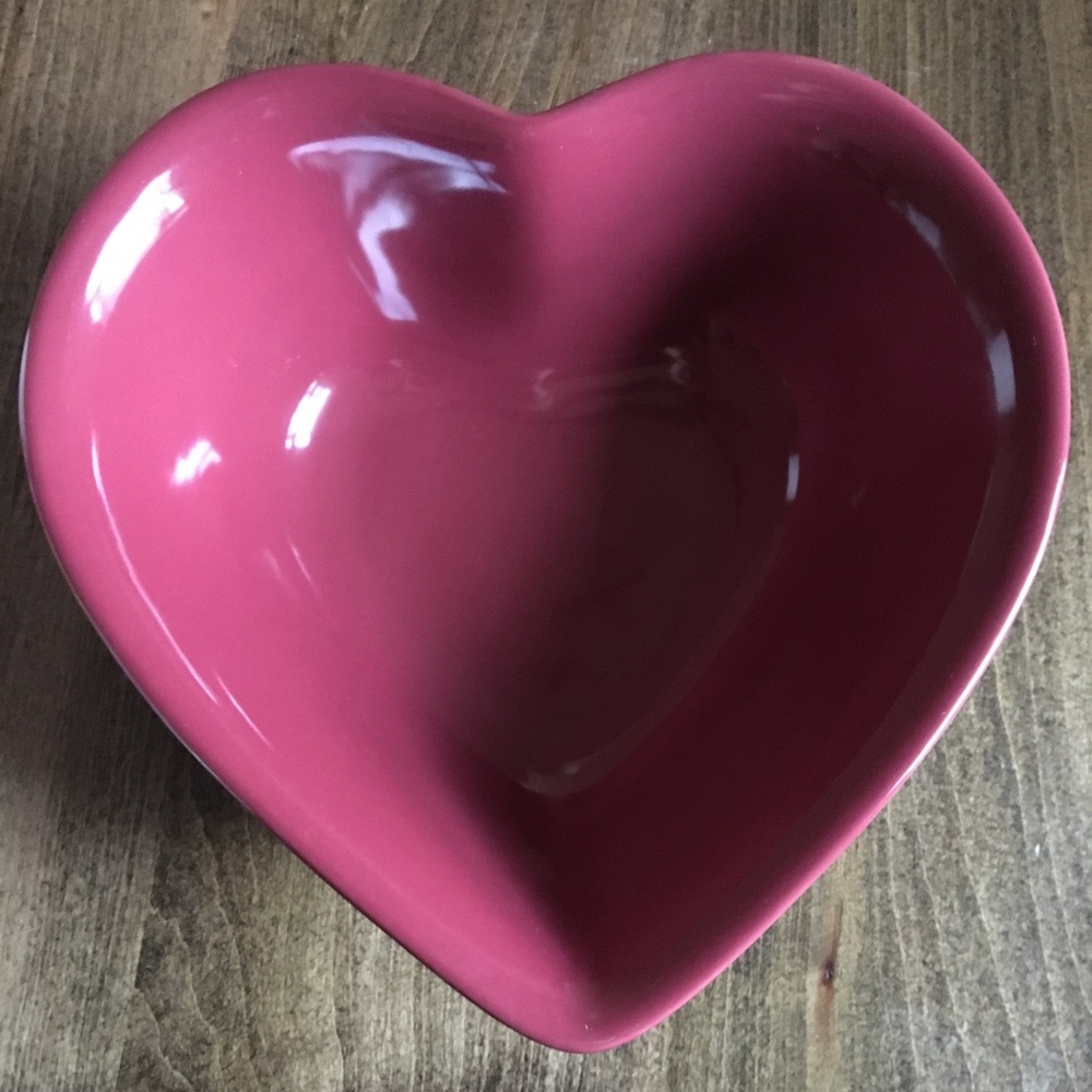 Heart-shaped bowl longaberger pottery paprika red